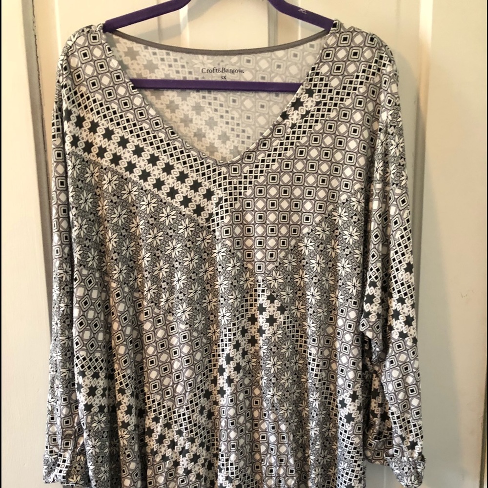 Black and white patterned blouse